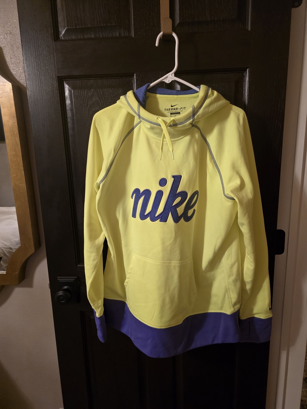 Nike Vibrant Yellow & Vibrant Blue Therma-Fit Hoodie Vest Style